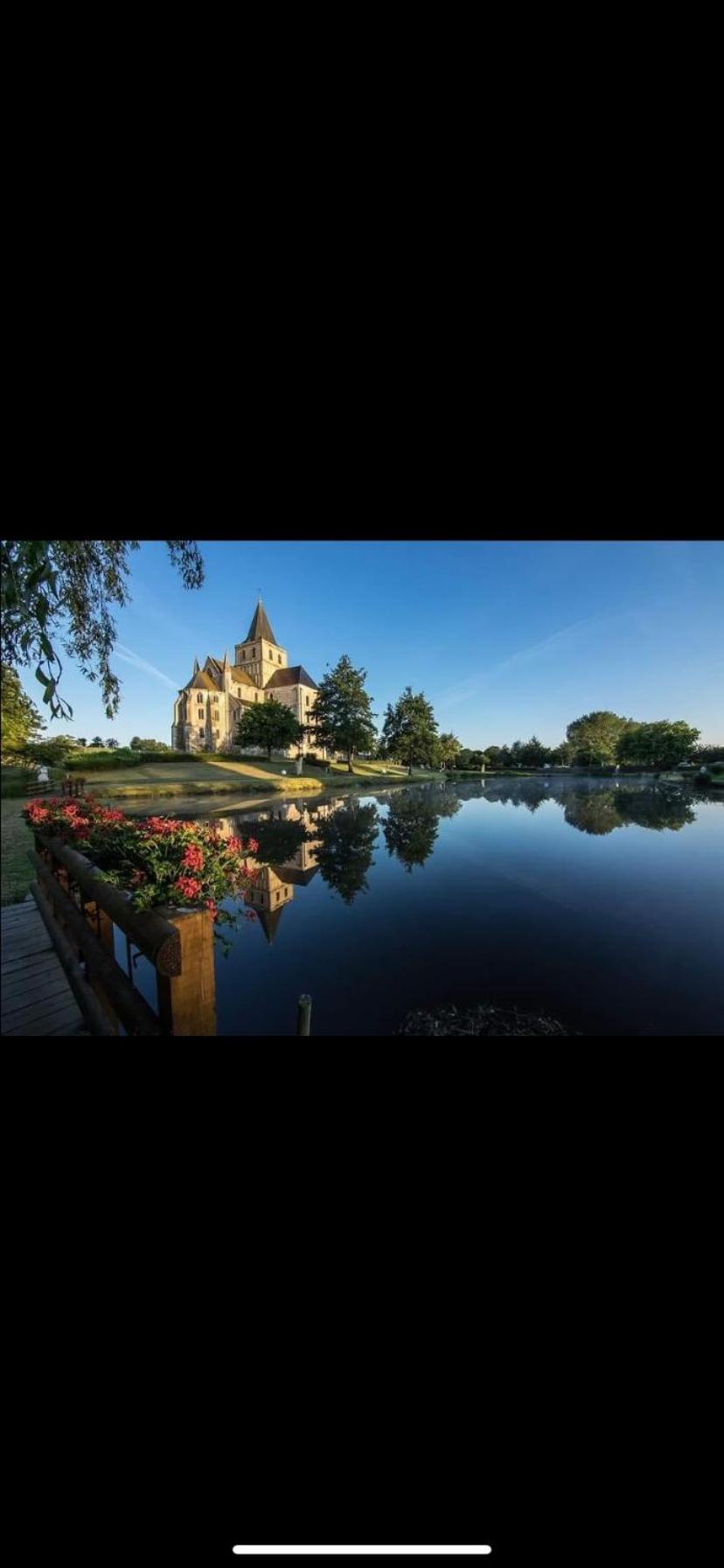 Maison Au Coeur De La Nature Cerisy-la-Foret Екстериор снимка